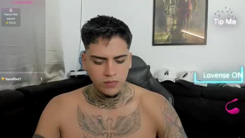 Snapshot of mad_maxxx1 chatting on November 21, 11:36 pm max online show from November 21, 11:36 pm