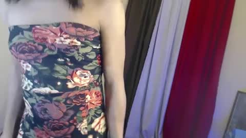 madalina1992 online show from March 1, 11:58 pm