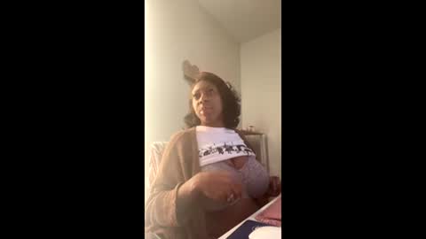 madam_glam online show from December 16, 2:55 pm