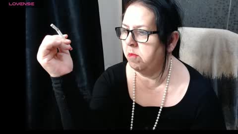 Snapshot of madam_sanjanne chatting on March 7, 5:40 am Madam Sanjanne online show from March 7, 5:40 am