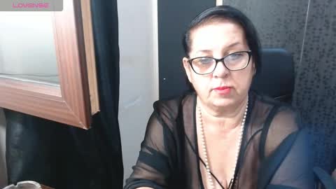 Snapshot of madam_sanjanne chatting on September 13, 7:57 pm Madam Sanjanne online show from September 13, 7:57 pm
