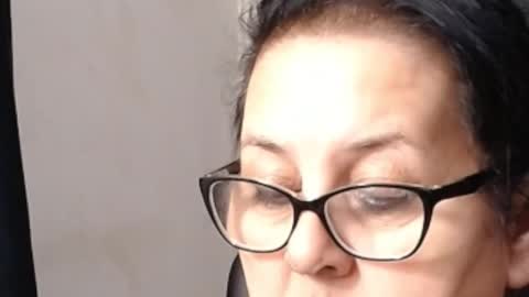 Snapshot of madam_sanjanne chatting on October 20, 5:30 am Madam Sanjanne online show from October 20, 5:30 am