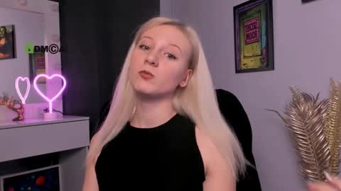 Ulis online show from February 6, 10:04 am