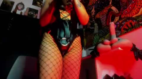 madame ibby online show from July 31, 12:37 pm