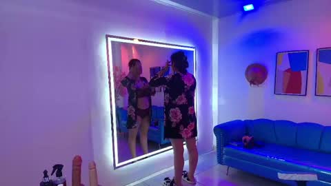 Madame Scarllet  online show from April 30, 11:38 am
