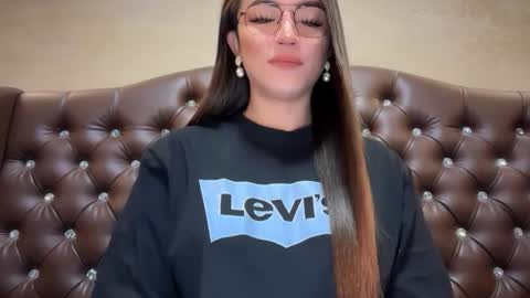 Alison Kloss online show from March 18, 12:03 am