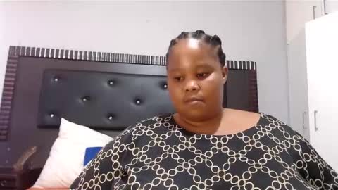 madamzee online show from January 2, 9:54 am