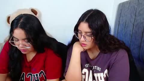 Maddie and Chelsea online show from January 12, 10:43 pm