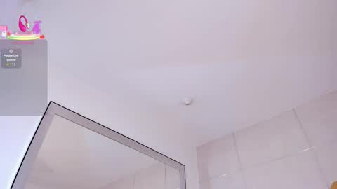    online show from October 8, 7:44 pm