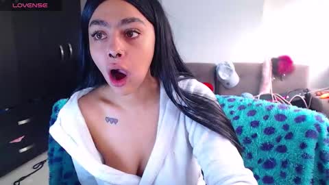 maddiie and clyde online show from March 6, 2:02 pm