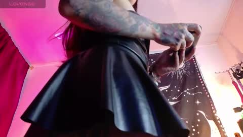 Snapshot of maddilust chatting on March 16, 3:05 pm Miss Lust online show from March 16, 3:05 pm