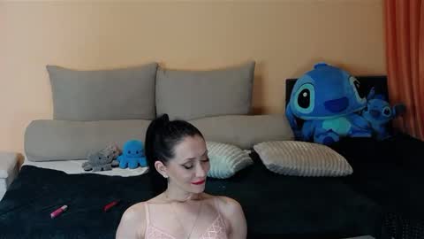 Maddison Summer online show from January 22, 4:02 am