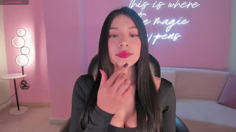 Maddison online show from May 3, 5:19 pm