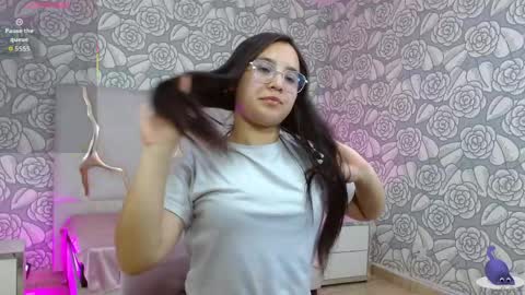 Snapshot of maddisson_tay chatting on June 2, 11:56 am maddisson_tay online show from June 2, 11:56 am