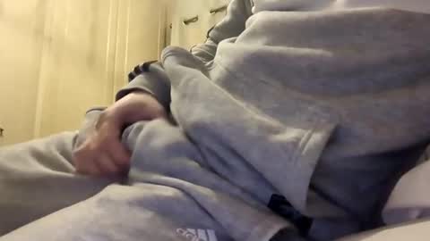 maddogg17 online show from February 2, 8:40 pm