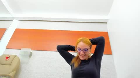 Snapshot of maddy_cartter chatting on June 8, 11:32 am maddy cartter online show from June 8, 11:32 am