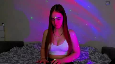 maddy_gate online show from April 22, 5:25 pm