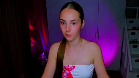 maddy_gate online show from July 24, 4:38 pm