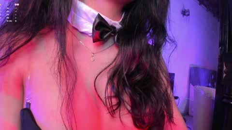 Snapshot of maddy_rios chatting on January 23, 5:24 am maddy_rios online show from January 23, 5:24 am