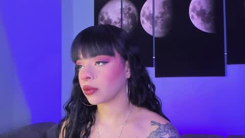 Snapshot of maddy_walker chatting on March 4, 9:22 pm Maddy online show from March 4, 9:22 pm