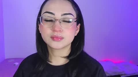 Snapshot of maddyghost chatting on September 17, 6:53 pm   Please followme and rate me your thumbs up online show from September 17, 6:53 pm