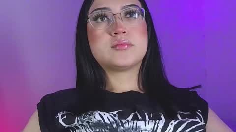 Snapshot of maddyghost chatting on October 10, 10:09 pm   Please followme and rate me your thumbs up online show from October 10, 10:09 pm