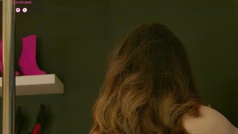 Maddy online show from December 18, 5:46 am