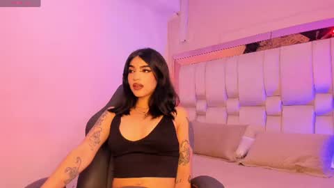  BELLA  online show from June 30, 3:29 am