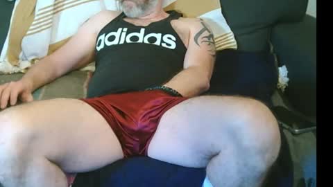 Snapshot of made4pleasure chatting on December 3, 9:18 am made4pleasure online show from December 3, 9:18 am