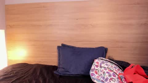 Madelaine  online show from February 21, 10:16 am