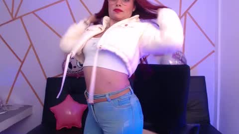 madeleine__18 online show from March 18, 3:53 am