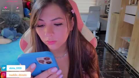 Emily     Only Fans  online show from July 11, 8:11 pm