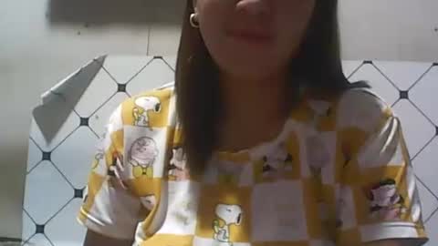 Snapshot of madeline263 chatting on November 1, 9:06 pm madeline263 online show from November 1, 9:06 pm