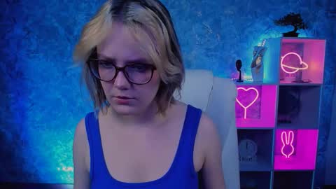 Madeline online show from March 16, 9:13 am