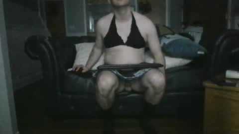 madelinemonroee online show from May 1, 2:05 am