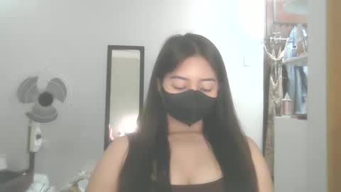 Snapshot of madi_perez chatting on March 26, 3:06 pm Madi online show from March 26, 3:06 pm