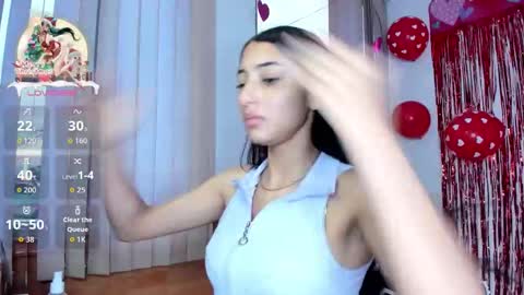 madii lenon online show from February 13, 12:23 pm