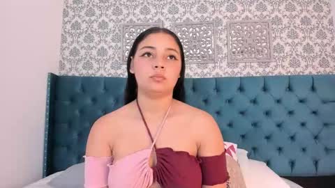 Snapshot of madiissonlopez chatting on October 18, 12:28 pm Madison online show from October 18, 12:28 pm