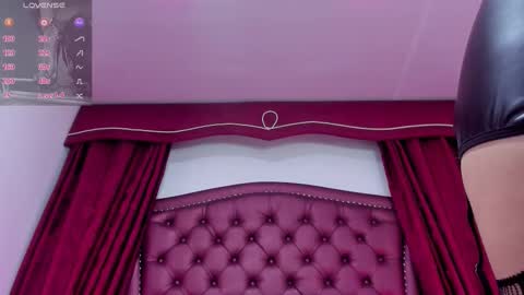 Maddison online show from December 3, 8:29 pm