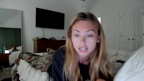 mari rose online show from May 7, 9:31 pm