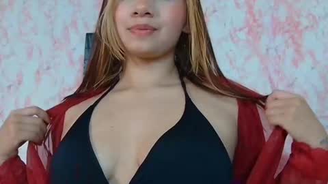 Snapshot of madison_cartter chatting on February 11, 9:35 pm madison_cartter online show from February 11, 9:35 pm