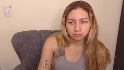 Snapshot of madison_cartter chatting on December 20, 8:38 pm madison_cartter online show from December 20, 8:38 pm