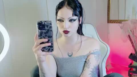 madison_jacksonn online show from June 20, 9:17 pm