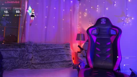 Madison   online show from November 4, 12:15 pm