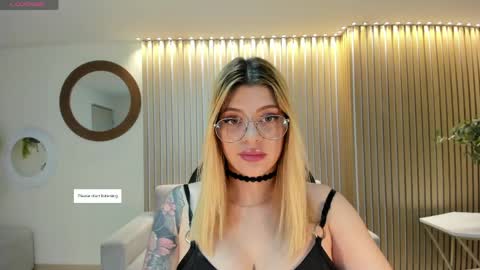 Madison Kane online show from April 26, 11:19 am
