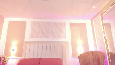    online show from March 5, 12:56 pm