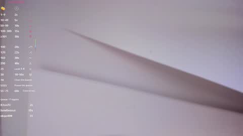 Snapshot of madisson_rivas chatting on September 29, 9:19 pm online show from September 29, 9:19 pm