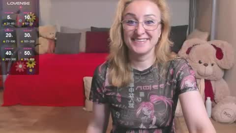Madisson online show from July 26, 11:22 pm