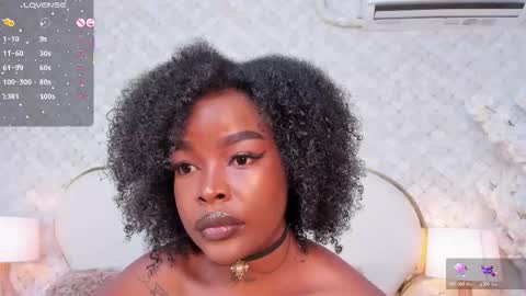 Snapshot of madissonlopez chatting on October 28, 10:12 pm Madisson Lopez online show from October 28, 10:12 pm