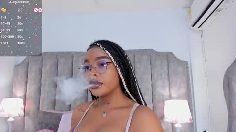 Madisson Lopez online show from July 12, 8:44 pm